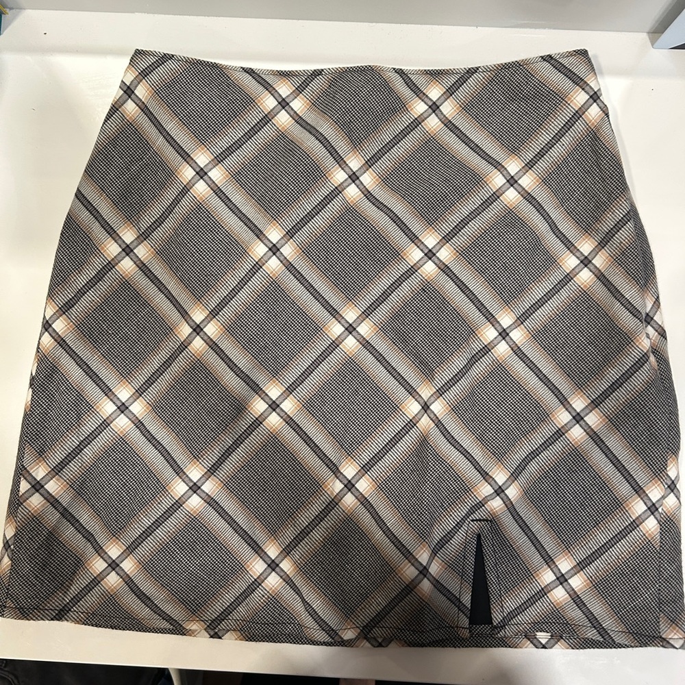 ABERCROMBIE AND FITCH SKIRT